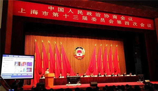 美国医药经济总量_美国医药标志(2)